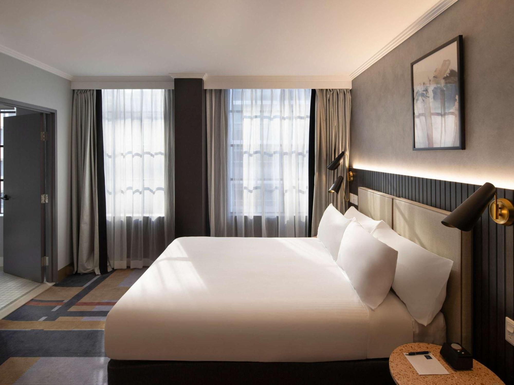 เมอร์เคียว ซิดนีย์ มาร์ติน เพลส Hotel ภายนอก รูปภาพ
